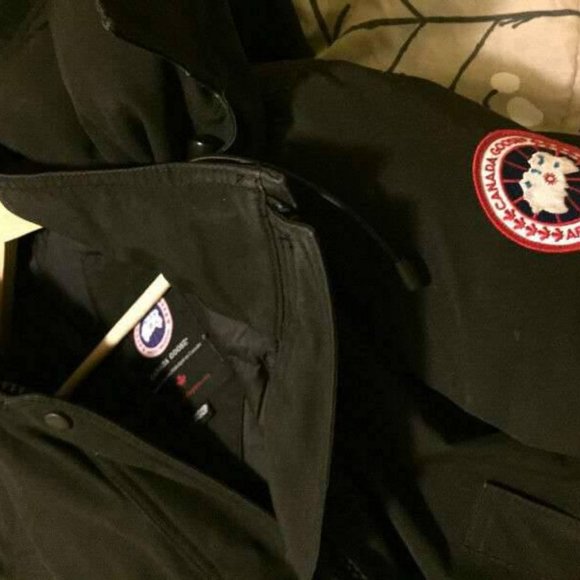 Canada Goose Trillium Parka Ladies (XS-XXS) - Picture 2 of 5